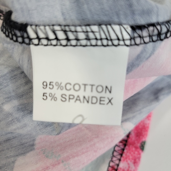 NWT Womans Vote Pretty Spaghetti Strap Floral Dress Size Large - Picture 9 of 10